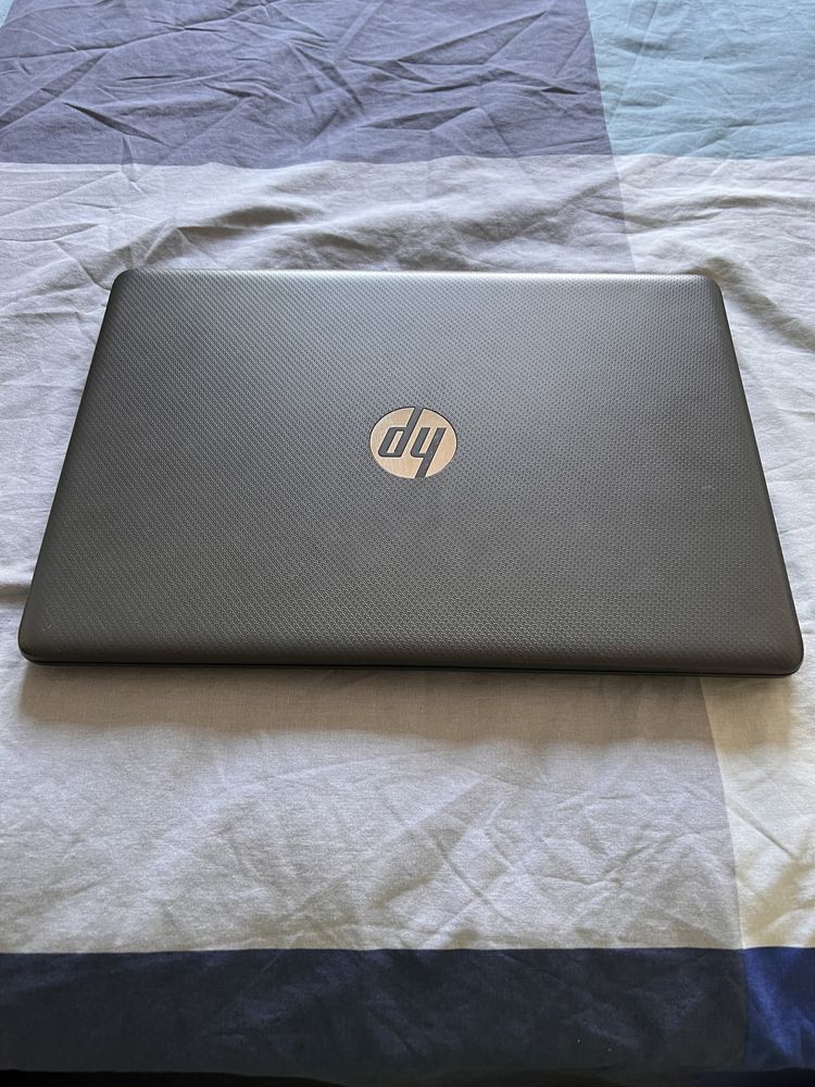 Laptop HP 1TB Ryzen 3