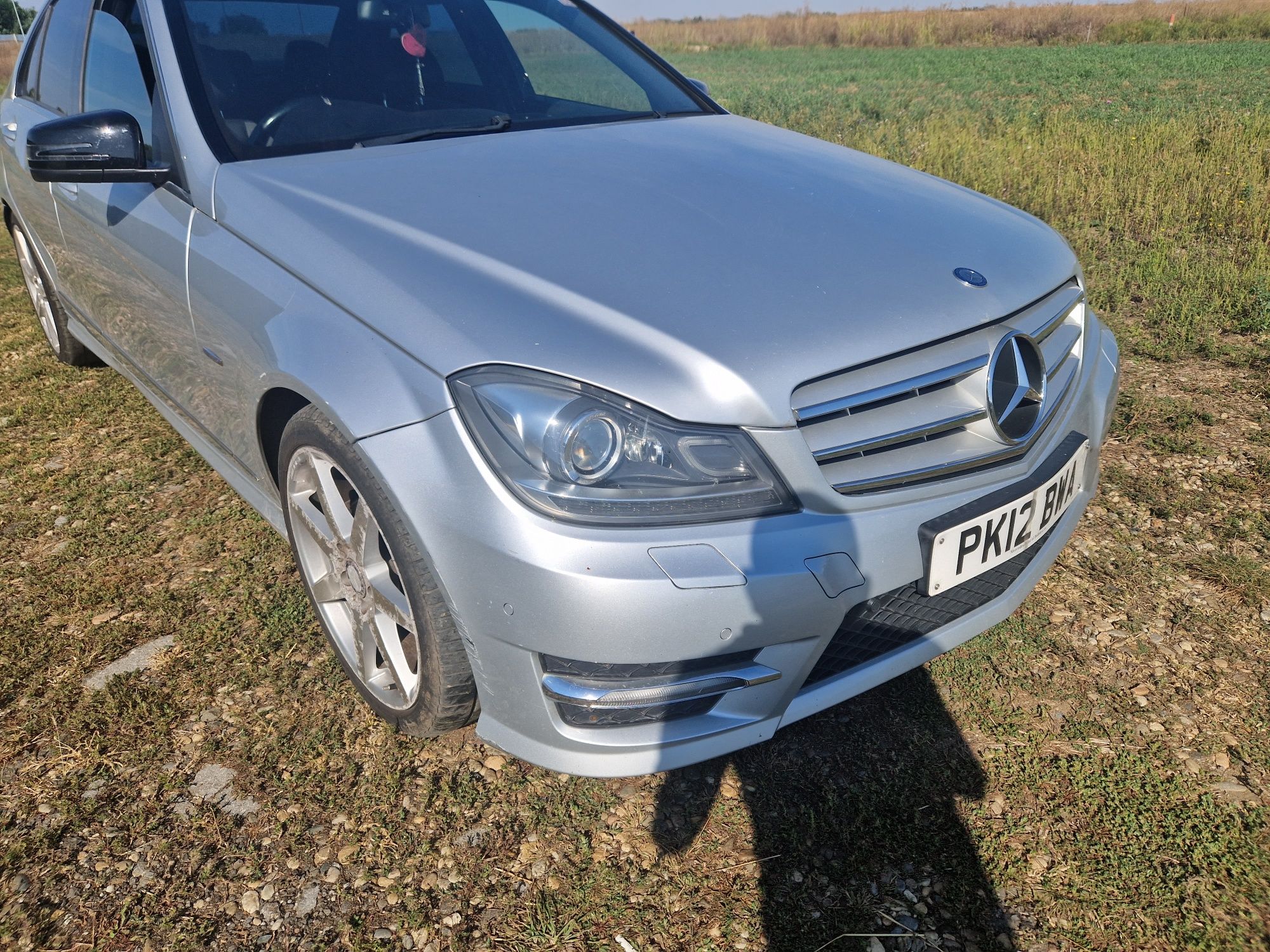 Bara fata/Aripi/Faruri Bixenon/Led/Capota/Radiatoare Mercedes w204