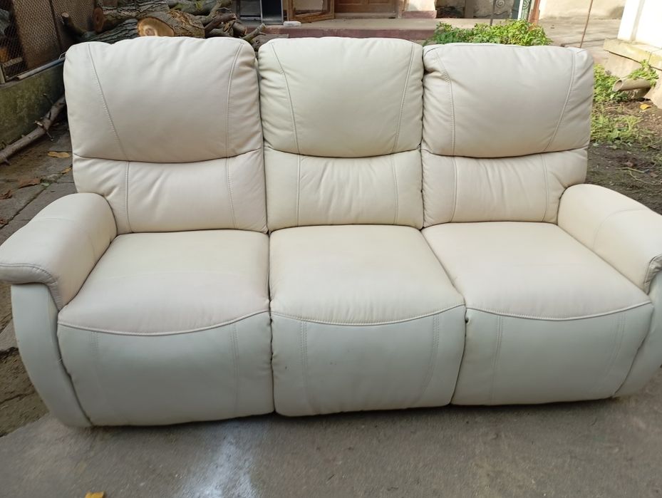 Canapea tip sofa
