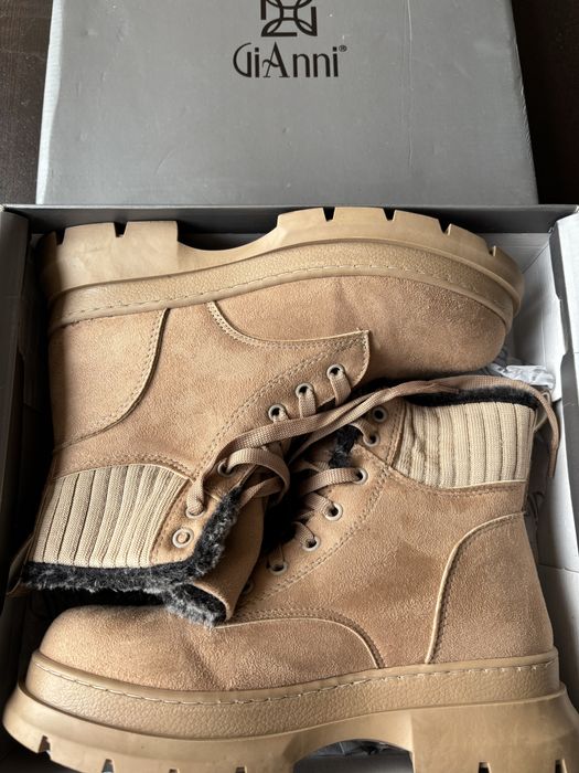 Дамски боти Gianni, бежови, естествен велур