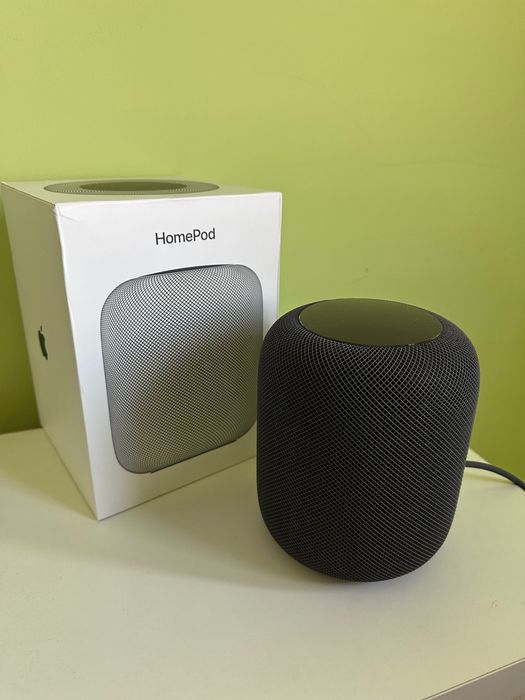 Apple HomePod Smart Speaker Black