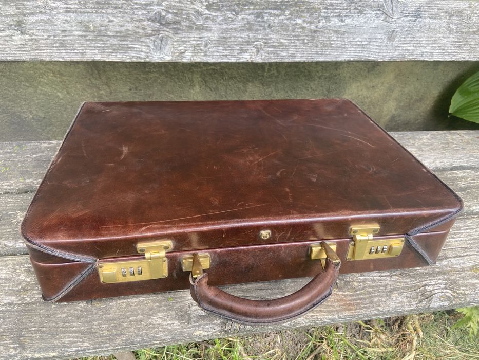 Servieta, geanta, diplomat din piele naturala