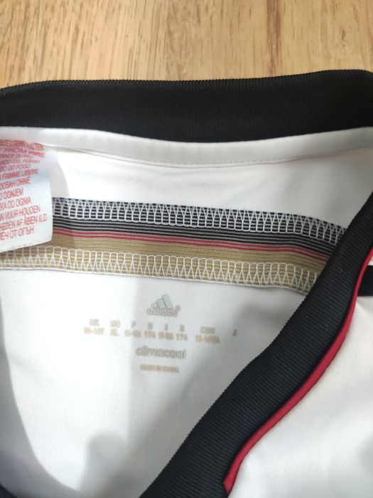 Tricou Adidas Naționala Germaniei mărimea 15-16 ani sau S
