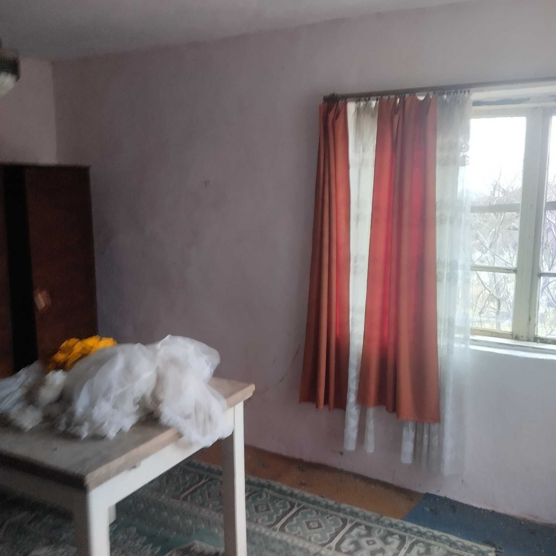 Къща в село Сноп