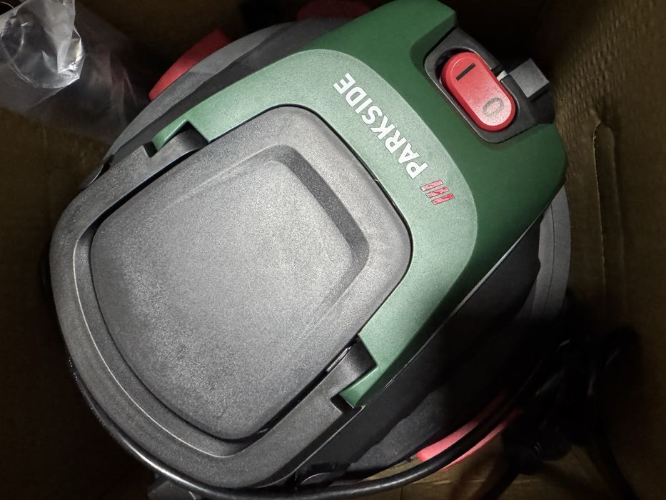 Aspirator umed /uscat parkside 1400 w