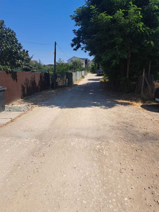 Teren pe strada Ciresilor