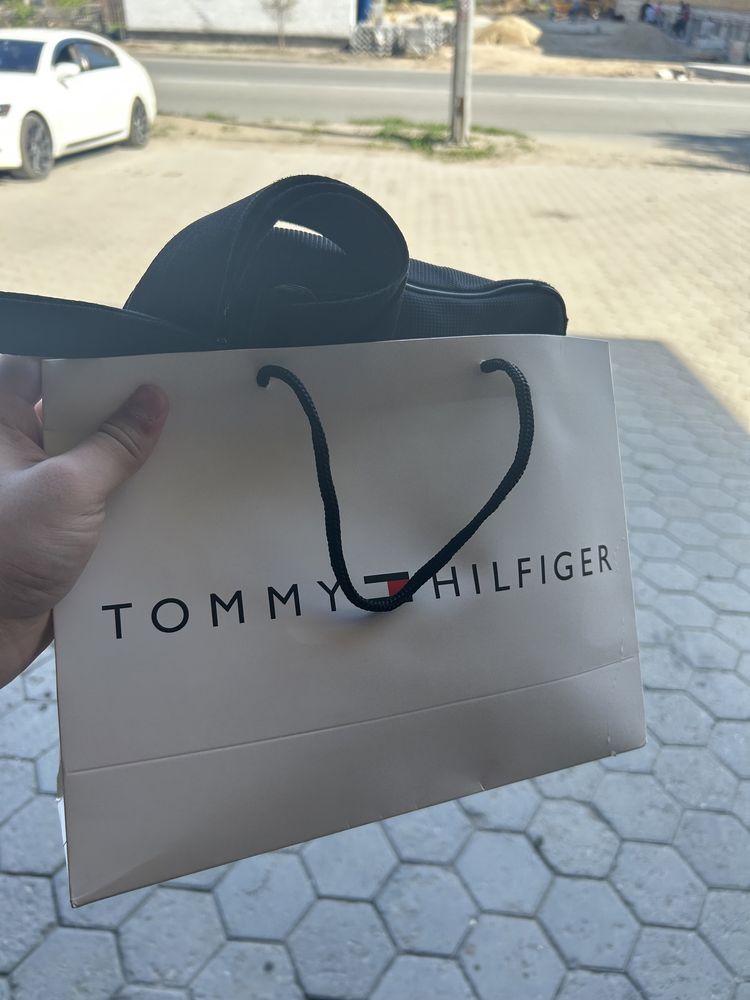 Барсетка Tommy hilfiger