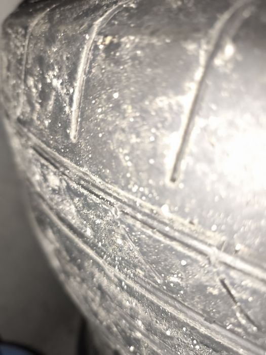 Continental  225/60/R18 летни