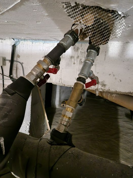 Instalator sanitar , termice , gaze AUTORIZAT (firma)