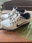 Nike Reax 9 TR blanche et noir