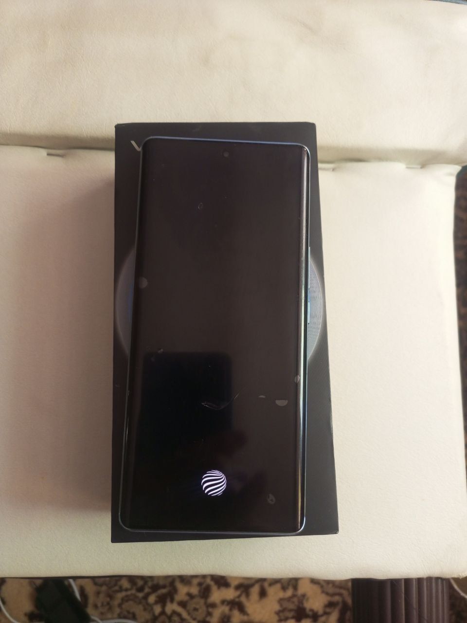 VIVO30E.8+8. 256 gb batarea 5500 am