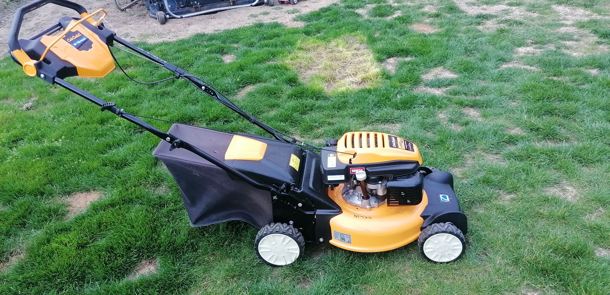 Самоходна косачка Cub Cadet