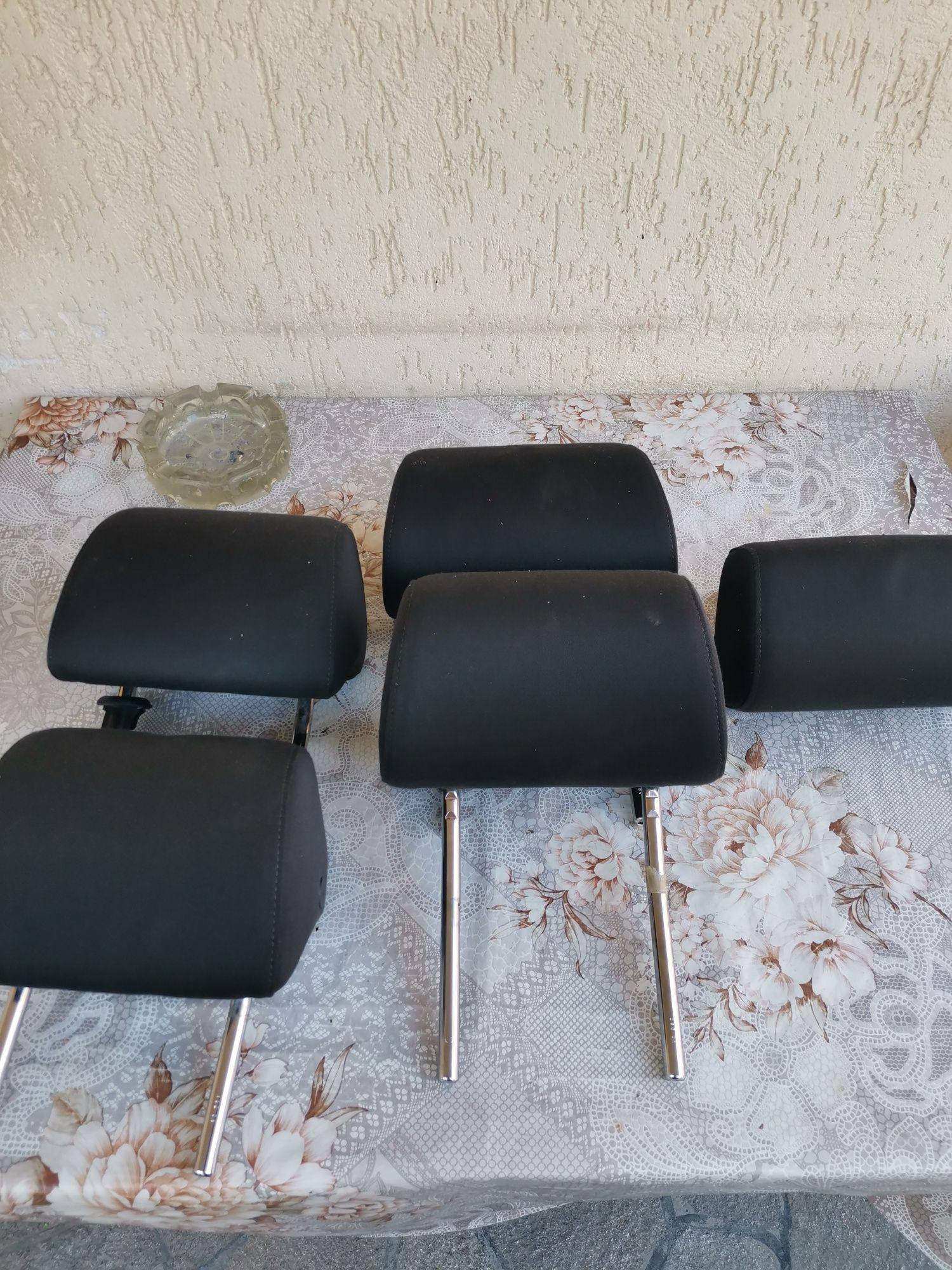 Упори за глава комлект предни и задни седалки за Ауди А6