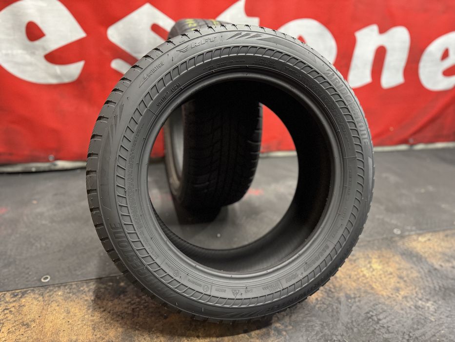 225 55 17, Зимни гуми, Bridgestone DriveGuardWinter, 2 броя