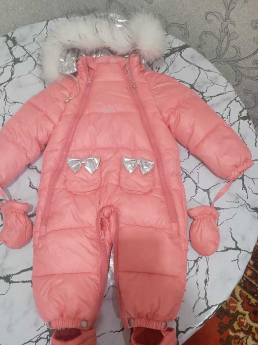 Продам новый комбинезон детский