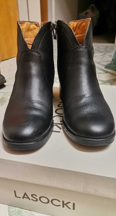 Дамски обувки Lasocki от естествена кожа, 38 номер