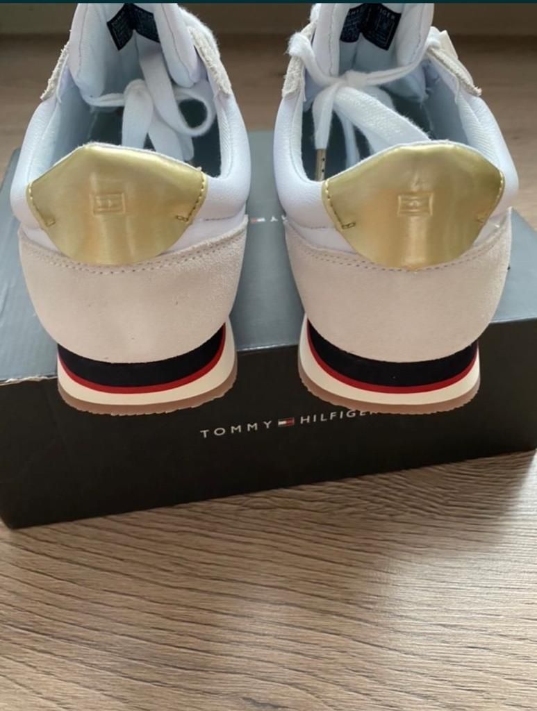 Adidas tommy piele nr 39