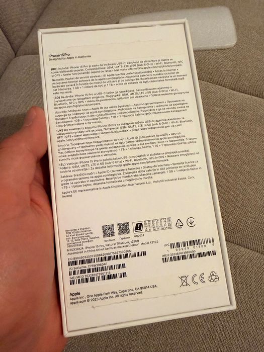 iPhone 15 Pro- Natural Titanum