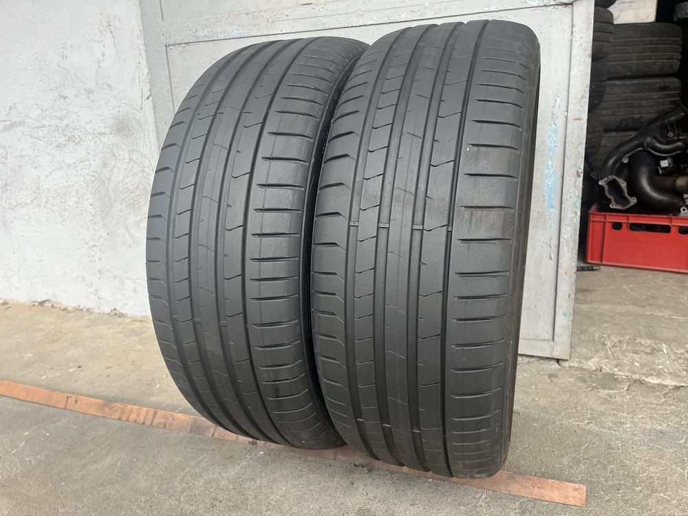 2 бр. летни гуми 225/40/19 Pirelli MOR RSC DOT 0121 5,5 mm