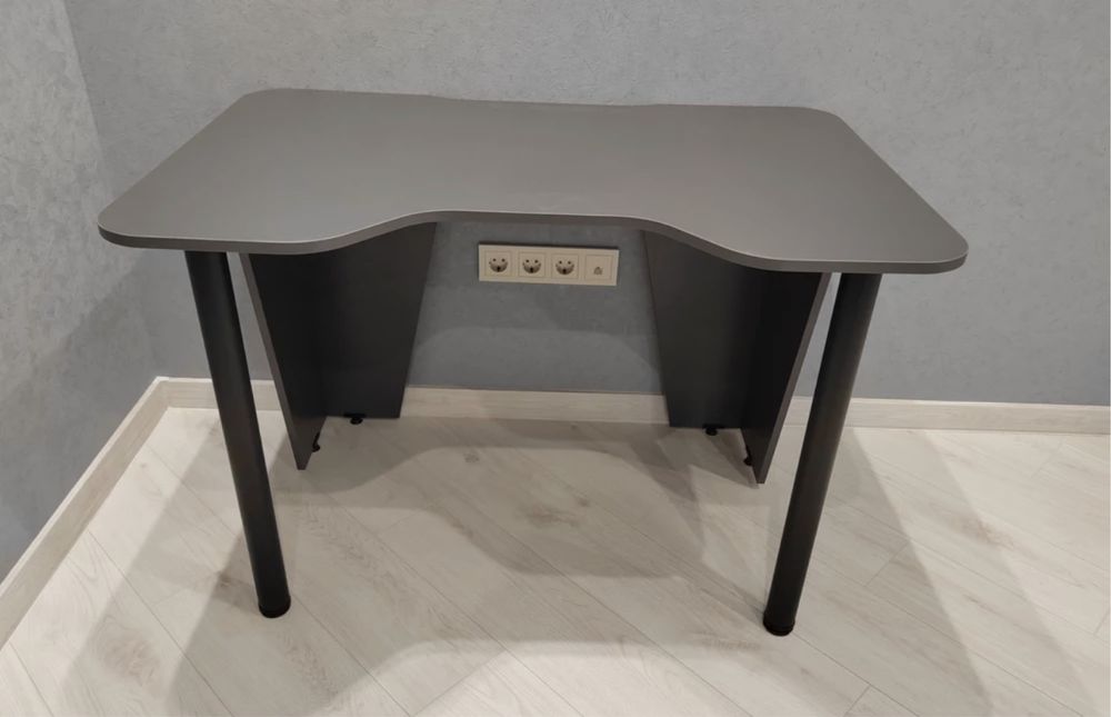 Стол для пк, стол игровой, стол письменный , стол