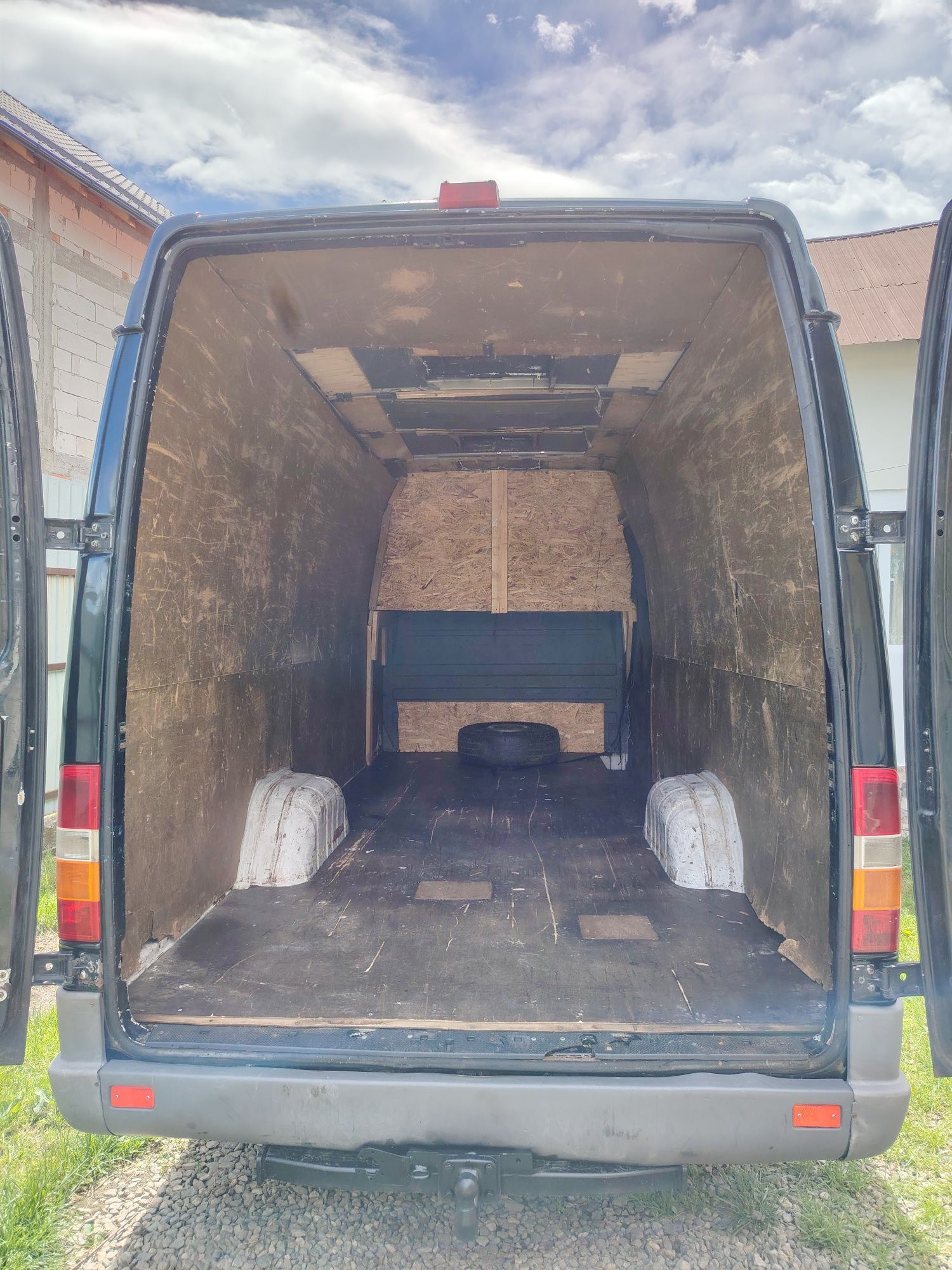 Vând Mercedes sprinter 313