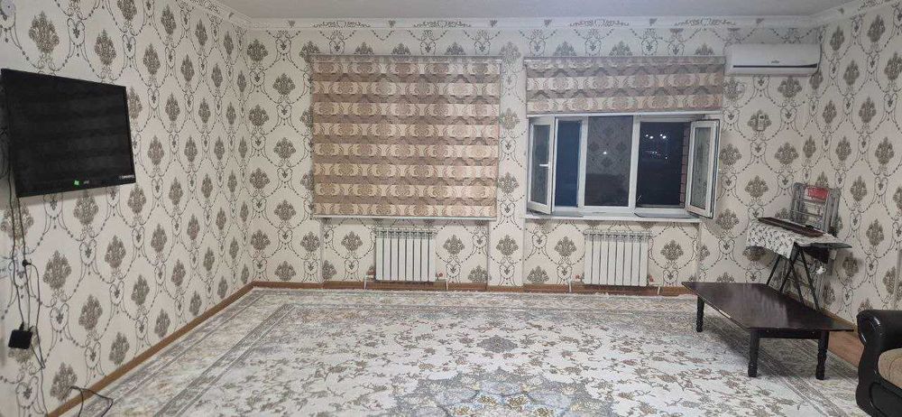 2-хонали квратира узок муддатли арендага берилади