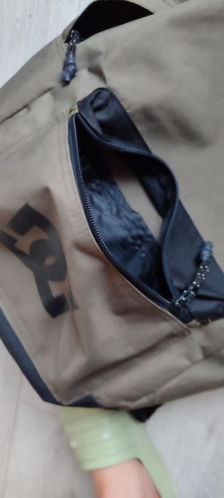 Раница хаки, в отлично състояние