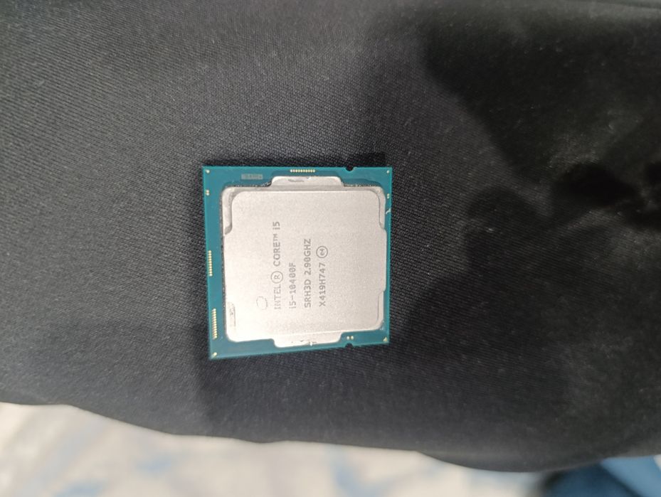 Процессор i5 10400f