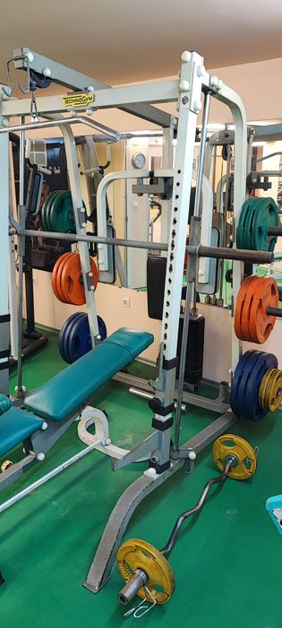 Гладиатори, лежанки, кростренажори, велоенергометри. Фитнес оборудване