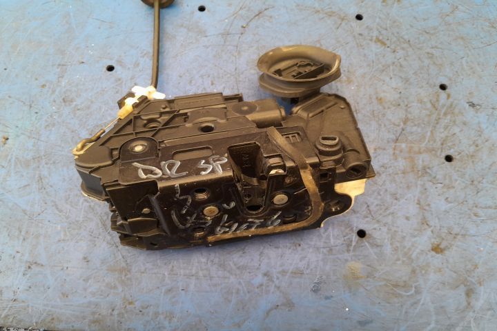 Broasca usa spate dreapta 5K4839016B Volkswagen VW Golf 6 [2008 - 201