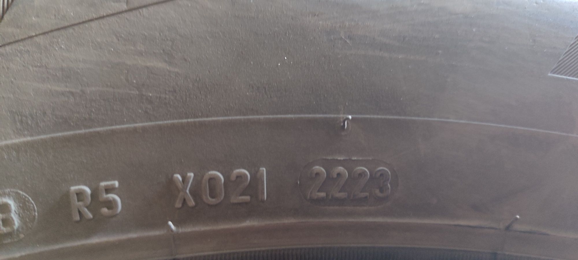 Продам шины Pirelli Ice Zero
