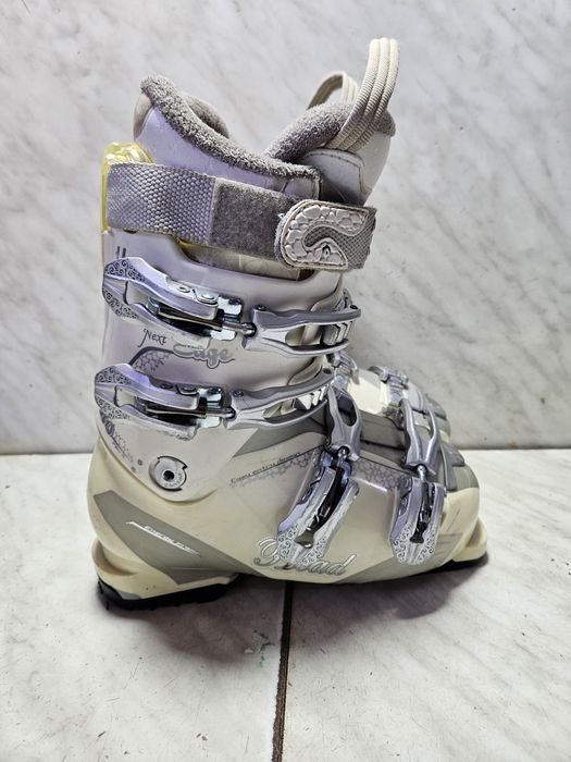 Clapari ski schi Head  mondo  23  corespunde mărimii 36