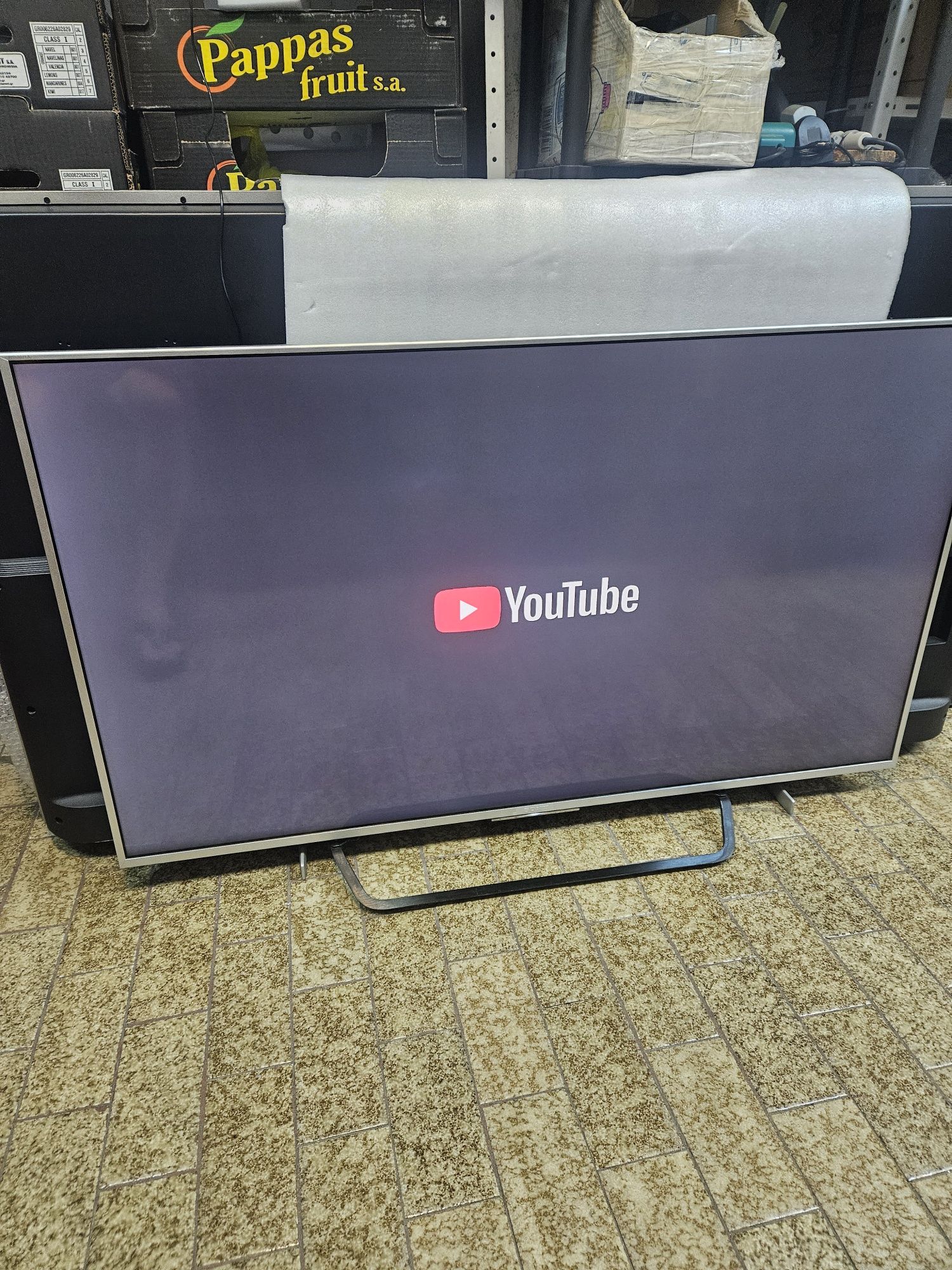 Продавам SONY KD-55X8507C
