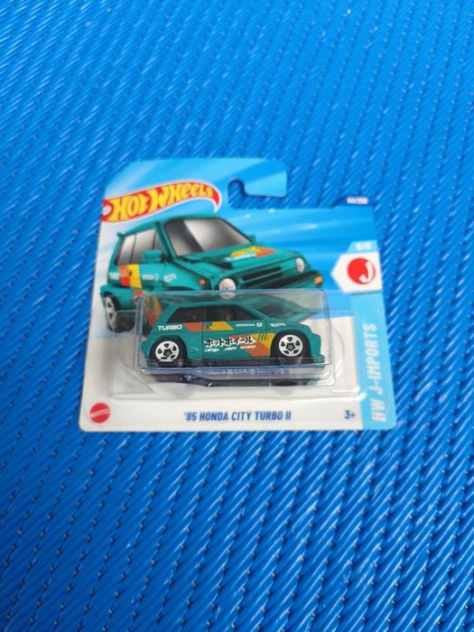 Hot wheels treasure hunt и silver series chase