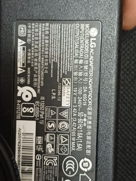 Incarcator alimentator TV LG 19v 3 42A. Este testat

#9