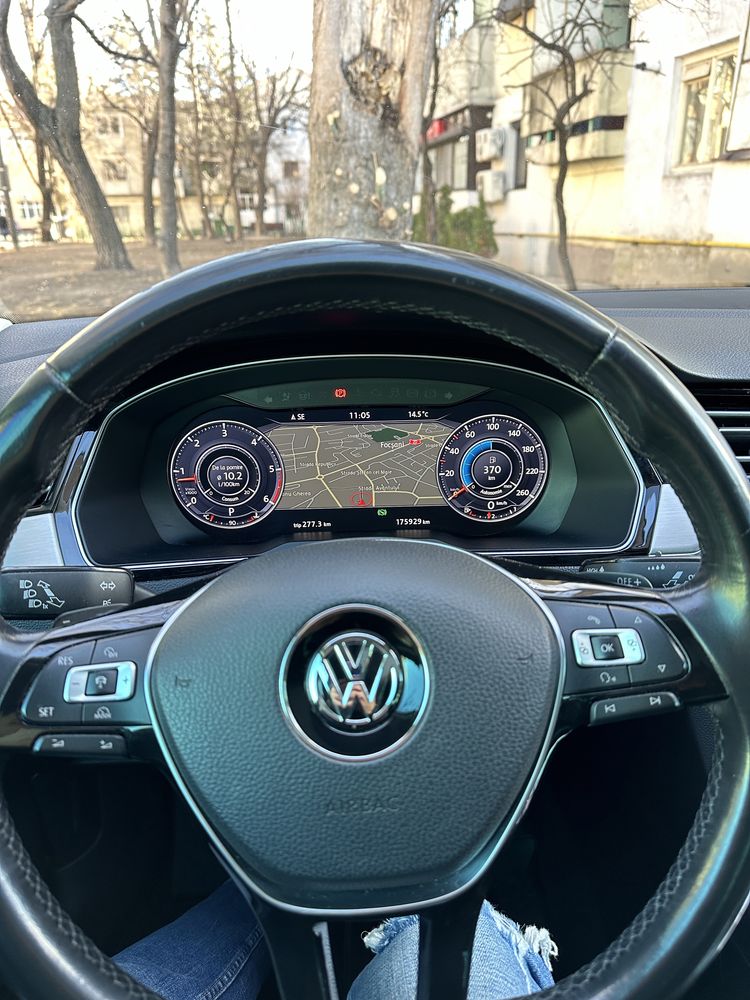 Passat R-line 2016, 190 cai, dsg, panorama ,virtual cockpit etc!