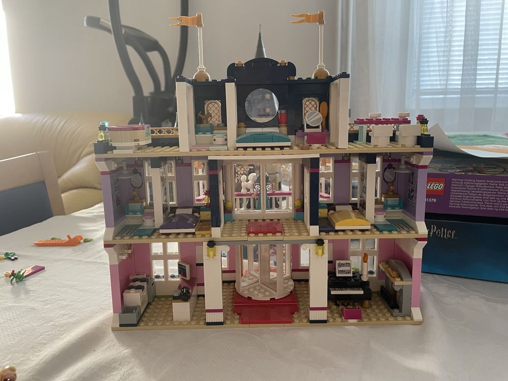 Lego friends (grand hotel)