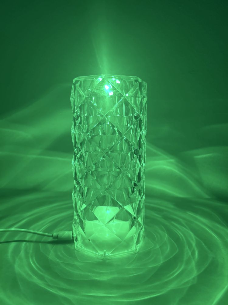 Lampa care are mai multe culori