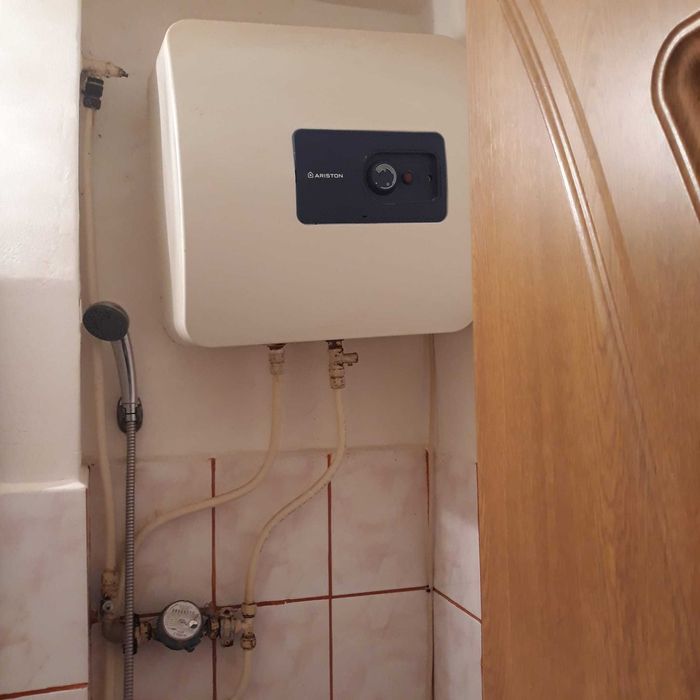 Închiriez garsonieră confort 3 in Micro 14/Bz