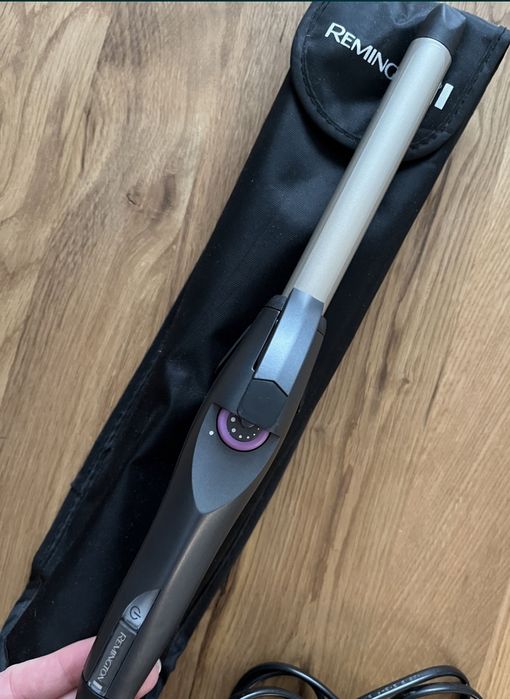 Ondulator par Remington cu husa