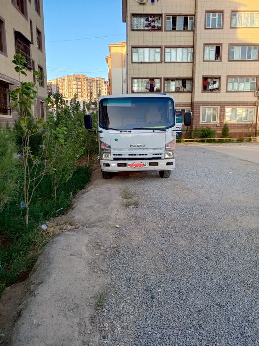 Isuzu sotiladi 2008yil