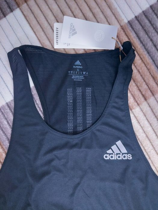 Vând maiou adidas mărimea S