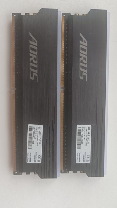 Aorus 2 x 8gb rgb 3733 mhz
