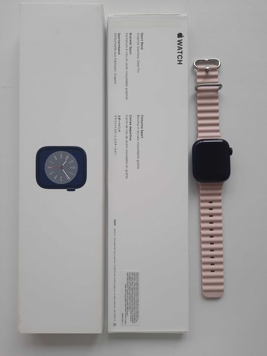 Apple Watch series 8