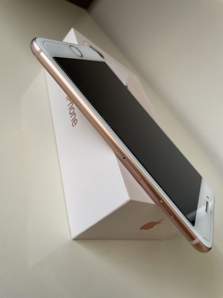iPhone 8 Plus Rose Gold