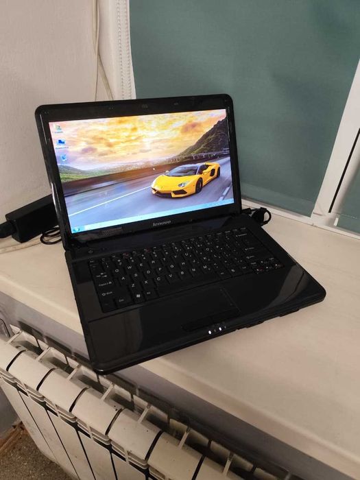 Ноутбук Lenovo все работает