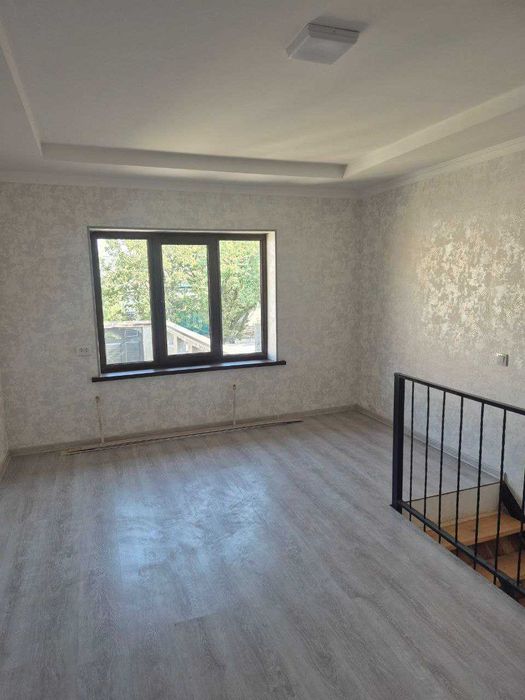 Янги курилган уй сотилади  5-хона, 3-соток