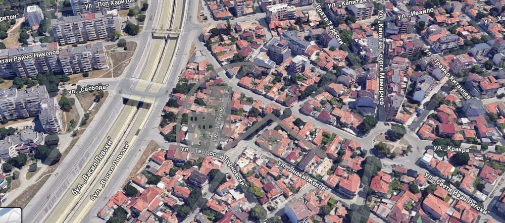 Продава се Двустаен апартамент в Варна, Автогара - 74 кв.м за 1334 €/кв.м - Снимка #3