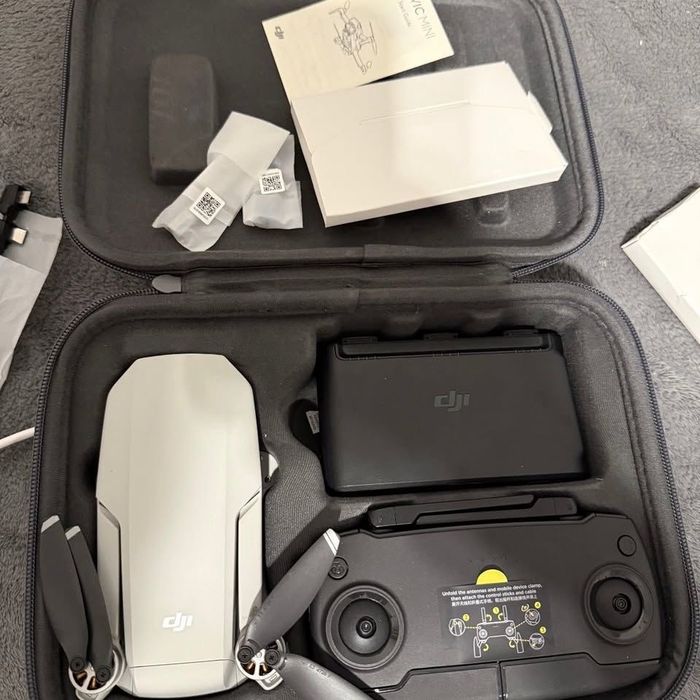 Drona  dji mini full box