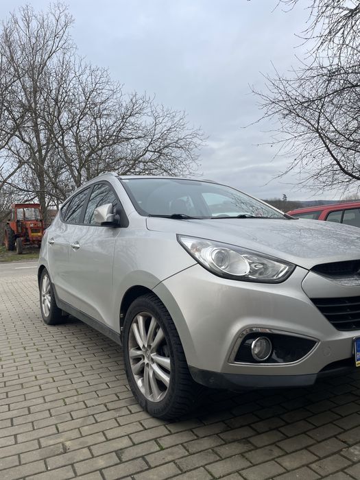 Hyundai Ix35~An 2010~4x4~2.0 Diesel 140 cai